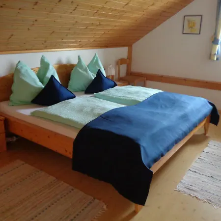Farm stay Stroblbauernhof *
