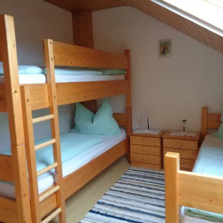 Farm stay Stroblbauernhof Seeham
